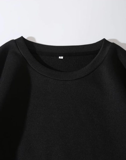 Black Elegance: High-Quality Plain Soft and Warm Sweatshirt for Men/Women